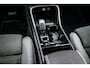 Volvo XC40 Plug-in Hybrid T5 Plus Dark | Adaptieve Cruise Control | Stoel-/Stuurverwarming | Harman Kardon Audio | Navigatie | Koplampreiniging | Getint Glas | Voorruitverwarming |