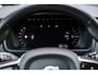 Volvo XC90 2.0 T8 Recharge AWD Ultimate Dark | Plug-in Hybrid (PHEV) | Trekhaak | Luchtvering | 360 Graden Camera | Head-up Display | Panoramadak | Alarm | Stoelverhoger | Keyless Entry | Elektrische Achterklep | Harman Kardon Audio