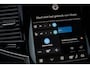 Volvo XC90 2.0 T8 Recharge AWD Ultimate Dark | Plug-in Hybrid (PHEV) | Trekhaak | Luchtvering | 360 Graden Camera | Head-up Display | Panoramadak | Alarm | Stoelverhoger | Keyless Entry | Elektrische Achterklep | Harman Kardon Audio