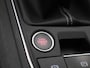 SEAT Leon 1.5 TSI Style Business Intense Airco | Achteruitrijcamera | Apple Carplay | Android Auto | Bluetooth | Cruise Control Adaptief | Lederen Stuurwiel | Lichtmetalen Velgen | Navigatie Systeem | Multi-media Scherm | Parkeersensor Voor en Achter | Stuurwiel Multifunctioneel