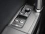SEAT Leon 1.5 TSI Style Business Intense Airco | Achteruitrijcamera | Apple Carplay | Android Auto | Bluetooth | Cruise Control Adaptief | Lederen Stuurwiel | Lichtmetalen Velgen | Navigatie Systeem | Multi-media Scherm | Parkeersensor Voor en Achter | Stuurwiel Multifunctioneel