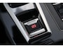 Peugeot 3008 1.6 HYbrid4 300 GT SOH 93% / Massage / FOCAL / Panoramadak / Trekhaak / Elektrische Achterklep