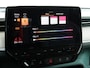 Volkswagen ID. Buzz Pro 77kWh | Origineel two-tone | Stoel- en stuurverwarming | Achteruitrijcamera | 20" velgen |