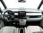 Volkswagen ID. Buzz Pro 77kWh | Origineel two-tone | Stoel- en stuurverwarming | Achteruitrijcamera | 20" velgen |