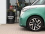Volkswagen ID. Buzz Pro 77kWh | Origineel two-tone | Stoel- en stuurverwarming | Achteruitrijcamera | 20" velgen |