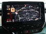 Volkswagen ID. Buzz Pro 77kWh | Origineel two-tone | Stoel- en stuurverwarming | Achteruitrijcamera | 20" velgen |
