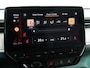 Volkswagen ID. Buzz Pro 77kWh | Origineel two-tone | Stoel- en stuurverwarming | Achteruitrijcamera | 20" velgen |