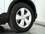 Volvo XC40 T2 Momentum | Park assist | Cruise control | Climate control | Navigatie