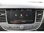 Opel Crossland 1.2-110pk Turbo 'Elegance'. Mooie en luxe hoogzitter met weinig km's ! Volautm. airco dual, cruise control, camera, comfortstoelen, metallic lak, LM wielen, navigatie, telefoonvoorb., lane- en side assist, parkeersensoren v+a, LED verlichting etc.