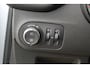 Opel Crossland 1.2-110pk Turbo 'Elegance'. Mooie en luxe hoogzitter met weinig km's ! Volautm. airco dual, cruise control, camera, comfortstoelen, metallic lak, LM wielen, navigatie, telefoonvoorb., lane- en side assist, parkeersensoren v+a, LED verlichting etc.