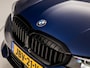 BMW 3-Serie 330e High Executive 252Pk Automaat (SCHUIFDAK, DEALER ONDERHOUDEN, APPLE CARPLAY, GROOT NAVI, CAMERA, GETINT GLAS, BRUIN LEDER, SPORTSTOELEN, STUUR/STOELVERWARMING, SFEERVERLICHTING, NIEUWSTAAT)