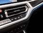 BMW 3-Serie 330e High Executive 252Pk Automaat (SCHUIFDAK, DEALER ONDERHOUDEN, APPLE CARPLAY, GROOT NAVI, CAMERA, GETINT GLAS, BRUIN LEDER, SPORTSTOELEN, STUUR/STOELVERWARMING, SFEERVERLICHTING, NIEUWSTAAT)