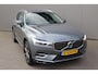 Volvo XC60 2.0 T8 Twin Engine AWD Inscription Pano-dak/Trekhaak/Memory-stoel/360-camera/Stoelverwarming