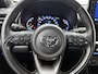Toyota Yaris Cross 1.5 Hybrid First Edition + | BTW voertuig | Dodehoek detectie | Stoel+stuurverwarming | Elektrische achterklep | Parkeersensoren voor+achter | Draadloze telefoonlader | Apple CarPlay/Android Auto |