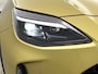 Toyota Yaris Cross 1.5 Hybrid First Edition + | BTW voertuig | Dodehoek detectie | Stoel+stuurverwarming | Elektrische achterklep | Parkeersensoren voor+achter | Draadloze telefoonlader | Apple CarPlay/Android Auto |