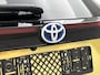 Toyota Yaris Cross 1.5 Hybrid First Edition + | BTW voertuig | Dodehoek detectie | Stoel+stuurverwarming | Elektrische achterklep | Parkeersensoren voor+achter | Draadloze telefoonlader | Apple CarPlay/Android Auto |