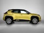 Toyota Yaris Cross 1.5 Hybrid First Edition + | BTW voertuig | Dodehoek detectie | Stoel+stuurverwarming | Elektrische achterklep | Parkeersensoren voor+achter | Draadloze telefoonlader | Apple CarPlay/Android Auto |
