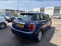 MINI Cooper 5-Deurs 1.5 Business airco APK T/M 13-8-2027
