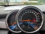 MINI Cooper 5-Deurs 1.5 Business airco APK T/M 13-8-2027