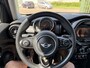 MINI Cooper 5-Deurs 1.5 Business airco APK T/M 13-8-2027
