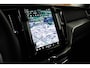 Volvo XC60 2.0 T6 Plug-in hybrid AWD Ultimate Bright | Luchtvering | Panoramadak | Harman/Kardon | 360 Camera | Pilot Assist