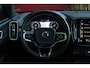 Volvo XC40 2.0 T4 AWD R-Design | Trekhaak | Stuur- en stoelverwarming | BLIS | Memory Seat | Adaptieve Cruise met Stuurhulp | Lava Orange interieur