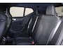 Volvo XC40 B3 Plus Dark - IntelliSafe Assist & Surround - 360º Camera - Verwarmde voorstoelen, stuur & achterbank - Parkeersensoren voor & achter - Elektr. bedienb. voorstoelen met geheugen links - Draadloze tel. lader - Standkachel - Extra getint glas - Inklapbare trekhaak - 18' LMV