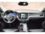 Volvo V60 B4 212PK Plus Dark | Trekhaak | Lighting |