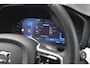 Volvo V60 B4 212PK Plus Dark | Trekhaak | Lighting |