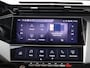 Peugeot e-308 SW Allure EV 54 kWh | SOH 93% | Stoelverwarming | Stuurverwarming | Navigatie | Verwamde Voorruit | Camera | Parkeersensoren Voor en Achter | 18" Lichtmetalen Velgen | Keyless