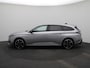 Peugeot e-308 SW Allure EV 54 kWh | SOH 93% | Stoelverwarming | Stuurverwarming | Navigatie | Verwamde Voorruit | Camera | Parkeersensoren Voor en Achter | 18" Lichtmetalen Velgen | Keyless