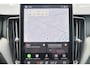 Volvo XC60 T8 Recharge AWD Plus Black Edition - Panorama/schuifdak - IntelliSafe Assist & Surround - 360º Camera - Harman/Kardon audio - Adaptieve LED koplampen - Verwarmde voorstoelen, stuur & achterbank - Parkeersensoren voor & achter - Elektr. bedienb. voorstoelen met geheugen - Head up display - Draadloze tel. lader - Extra getint glas - Inklapbare trekhaak - 21' LMV