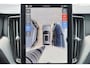 Volvo XC60 T8 Recharge AWD Plus Black Edition - Panorama/schuifdak - IntelliSafe Assist & Surround - 360º Camera - Harman/Kardon audio - Adaptieve LED koplampen - Verwarmde voorstoelen, stuur & achterbank - Parkeersensoren voor & achter - Elektr. bedienb. voorstoelen met geheugen - Head up display - Draadloze tel. lader - Extra getint glas - Inklapbare trekhaak - 21' LMV