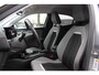 Opel Mokka-e Elegance 50-kWh 11kw bl. / SoH 92,4% / Trekhaak / Camera / Navigatie / CarPlay / 17'' / DAB / Cruise Control