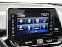 Toyota C-HR / C-HR+ 1.8 Hybrid Style | Dealer onderhouden | Dodehoek detectie | JBL | Parkeersensoren voor+achter met assistent | Trekhaak afneembaar | Navigatie | Cruise control adaptive |