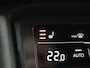 Volkswagen Tiguan 1.5 TSI R-Line Business+ 150PK DSG Trekhaak, Achteruitrijcamera, Black Style, Voorruitverwarming, Stoel-Stuurverwarming, Side Assist, 19" LM Velgen