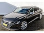 Volkswagen Passat Arteon 1.5 TSi Elegance Automaat | Virtual Cockpit | Ergocomfort | LED | PDC | Stoelverwarming | Carplay | 20 inch LMV