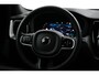 Volvo XC60 2.0 T8 Plug-in hybrid AWD Plus Black Edition | Achterbank verwarmd | Achteruitrijcamera | Elektrisch verstelb. bestuurdersstoel met geheugen