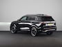 Volkswagen Tiguan 1.5 eHybrid R-Line Edition 204 pk Automaat (DSG) | Verlengde garantie | Navigatie | Panoramadak | Parkeersensoren (Park assist) | Achteruitrijcamera | Stoelverwarming v/a | R-Line |
