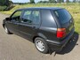 Volkswagen Golf 1.8 CL automaat lees advertentie!