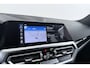 BMW 3-Serie Touring 320e Business Edition Plus | Trekhaak | Panoramadak | CarPlay | Stoelverwarming | Sportstoelen | PDC V+A | NAP