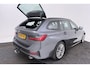 BMW 3-Serie Touring 320e Business Edition Plus | Trekhaak | Panoramadak | CarPlay | Stoelverwarming | Sportstoelen | PDC V+A | NAP