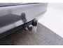 BMW 3-Serie Touring 320e Business Edition Plus | Trekhaak | Panoramadak | CarPlay | Stoelverwarming | Sportstoelen | PDC V+A | NAP
