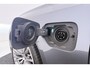 BMW 3-Serie Touring 320e Business Edition Plus | Trekhaak | Panoramadak | CarPlay | Stoelverwarming | Sportstoelen | PDC V+A | NAP