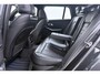 BMW 3-Serie Touring 320e Business Edition Plus | Trekhaak | Panoramadak | CarPlay | Stoelverwarming | Sportstoelen | PDC V+A | NAP
