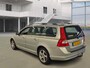 Volvo V70 2.0T Momentum Automaat Cruise Trekhaak