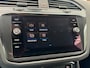 Volkswagen Tiguan 1.4 TSI Comfortline Business TREKHAAK / ACC / PDC / ECC / CARPLAY / NL AUTO MET NAP / LMV