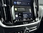 Volvo V60 T6 Plug-in hybrid Plus Dark Long Range | Leder | Keyless Entry | 19'' | Memory| Intellisafe Surround & Assist | Getint Glas |