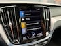 Volvo V60 2.0 B3 R-Design | H&K | HUD | Panorama | Camera