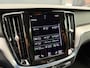 Volvo V60 2.0 B3 R-Design | H&K | HUD | Panorama | Camera